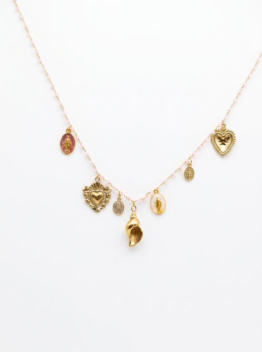 Collana conchiglia e madonnina cuore tanti ciondoli con base rosa