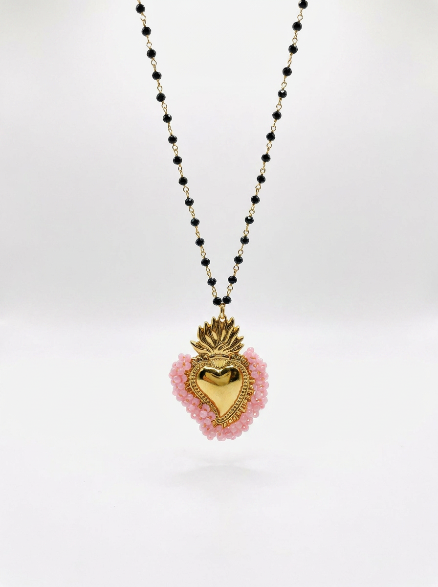 Collana cuore rosa con base nera