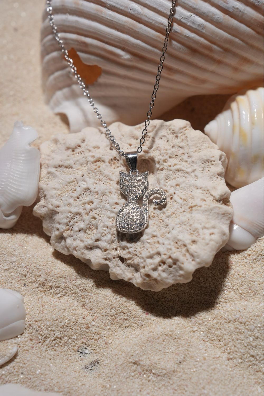Collana Miciu